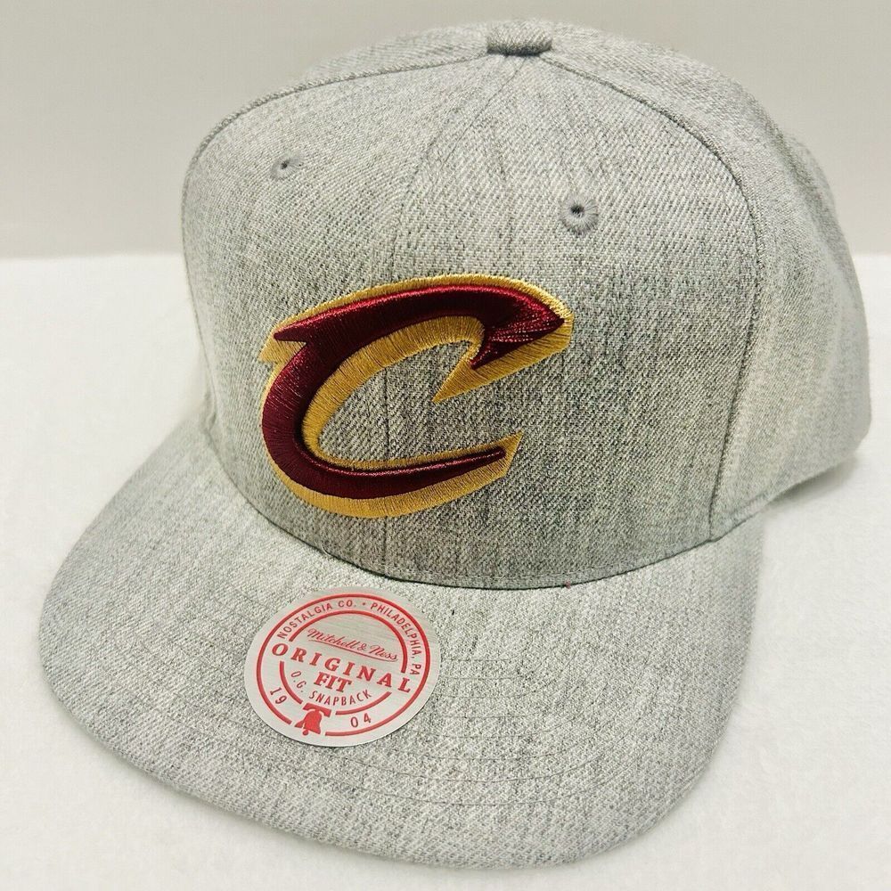 Mitchell & Ness Cleveland Cavaliers Heather Snapback Hat Cap Adjustable Gray NBA